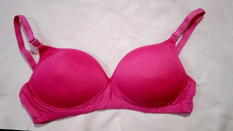 Komli T-shirt Bra      With Detachable Starps