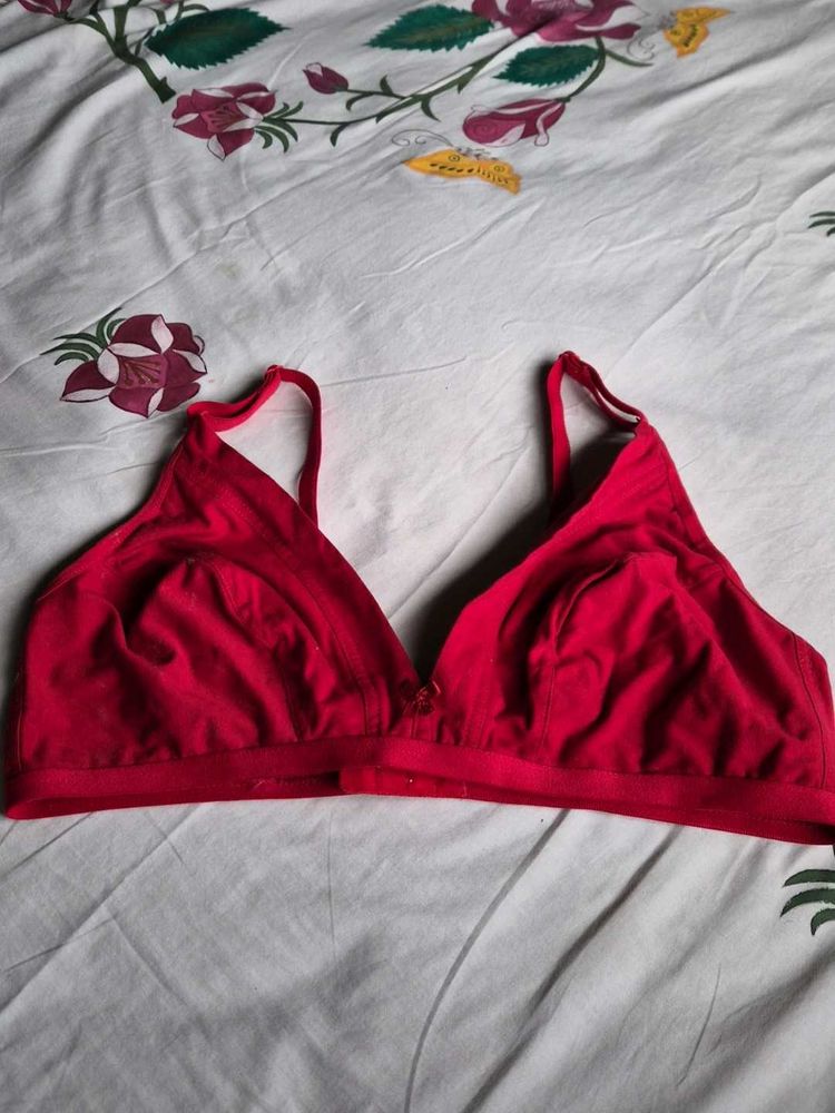 Clovia Vibrant Red Cotton Plunge Bra