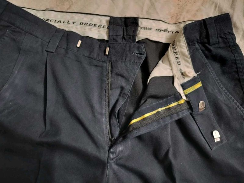 Men's Navy Blue Pants
