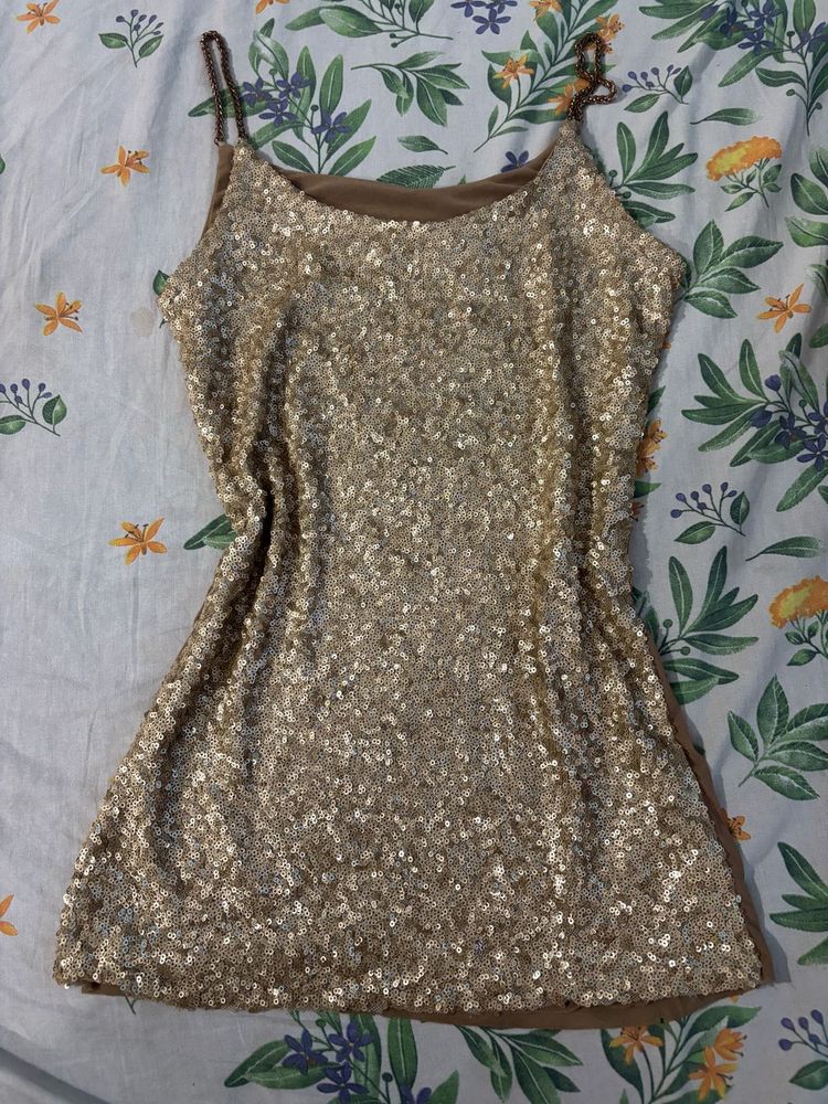 Sparkly Gold Sequin Mini top