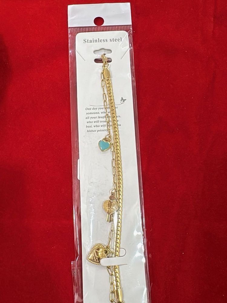 Gold Tone Charm Bracelet