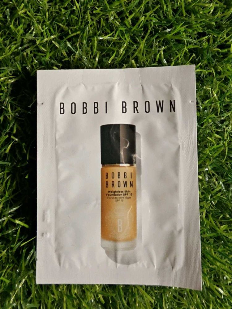 bobbi brown weightless skin foundation spf15