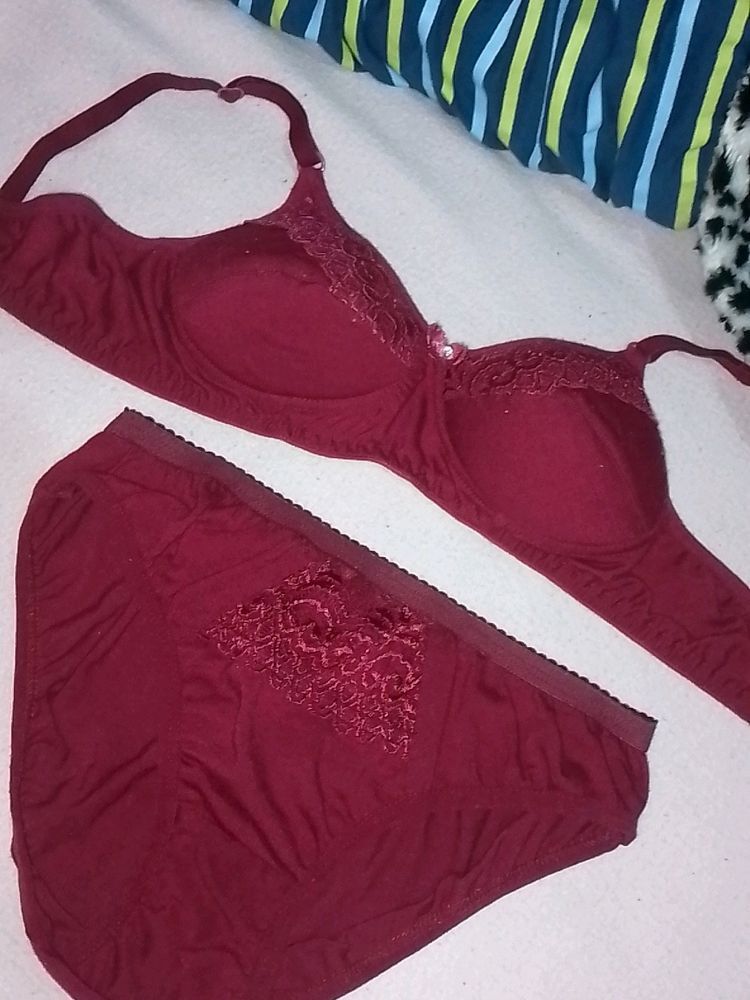 30(75cm) Size Padded  Maroon Bra And Panty Set