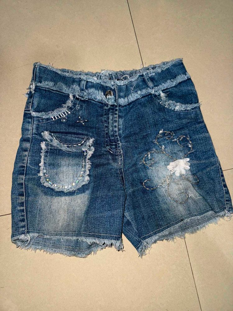 Distressed Denim Shorts with Embellishments