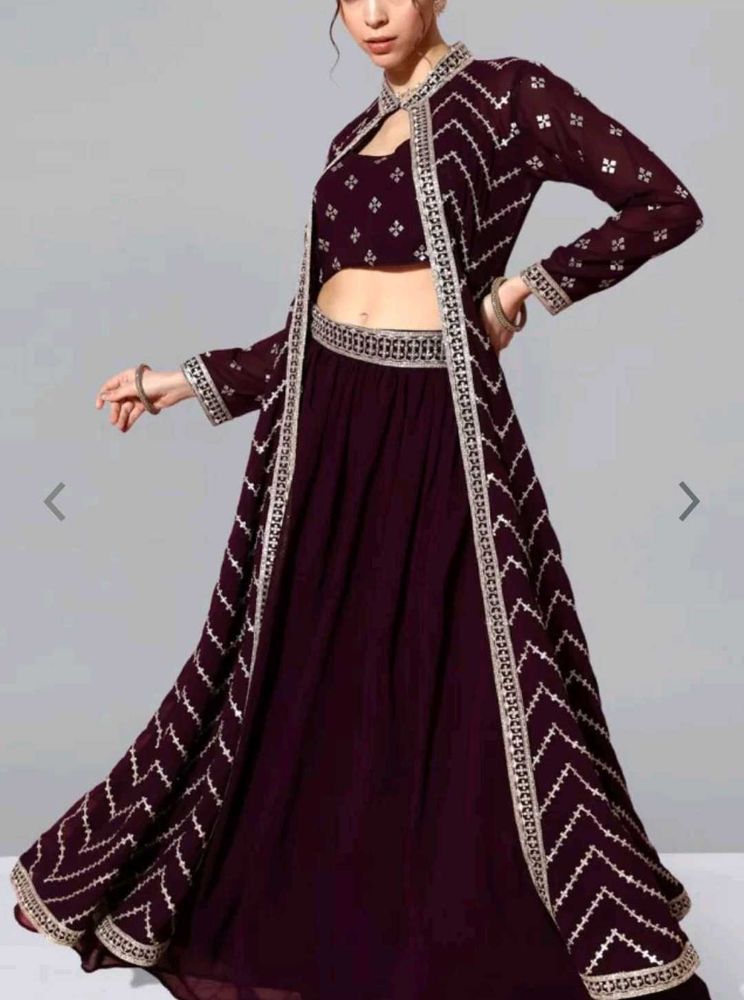 Branded Purple Top Skirt Coard Set With Shurg