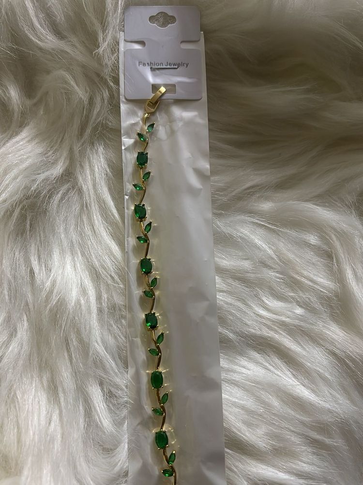Elegant premium tulip Bracelet