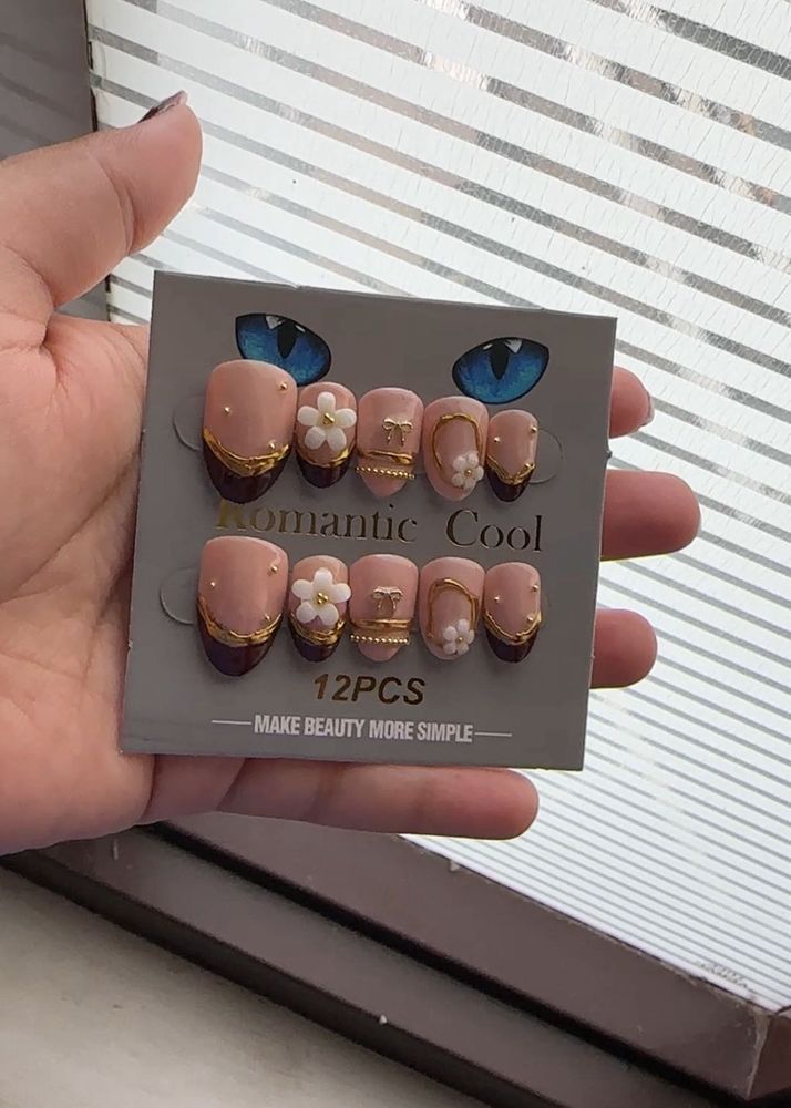 by radiant nails, Cool Press-On Nails