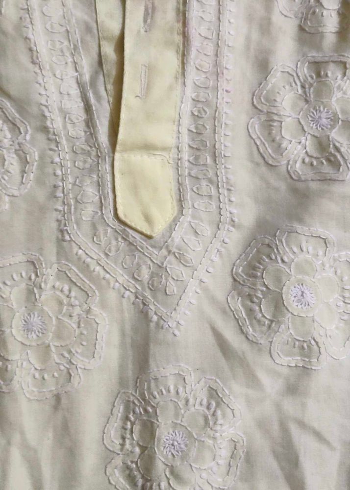 Chikankari Embroidered Kurta