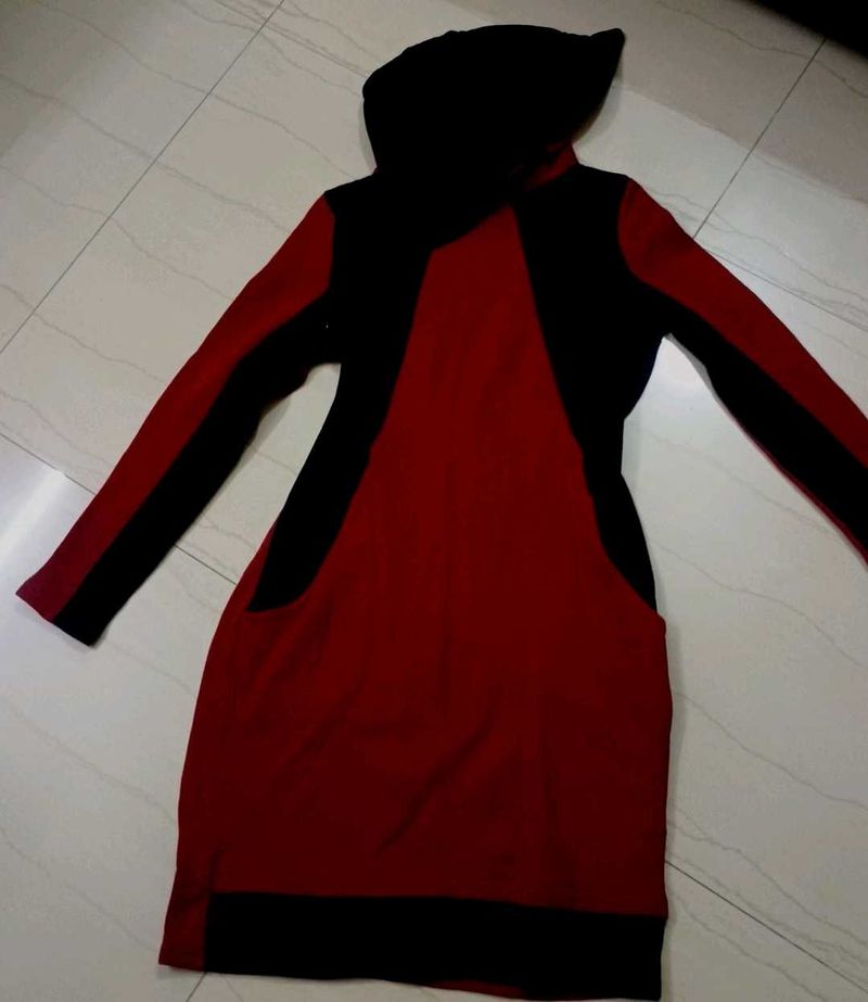 Hooded Color Block Dress with both side pockets