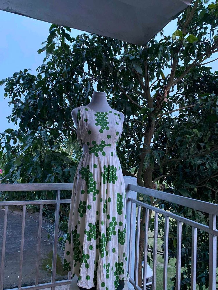 White &amp; Green Printed Maxi Dress