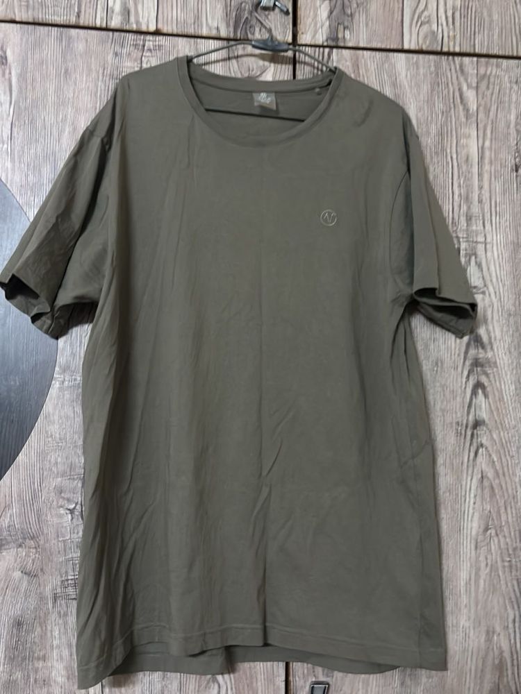 Men's Basic Olive Green T-Shirt