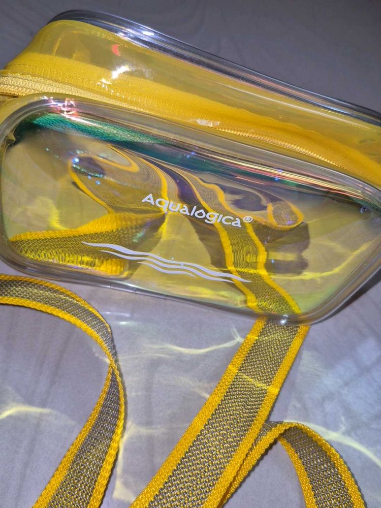 Aqualogica Clear Waterproof Waist &amp; beach ba