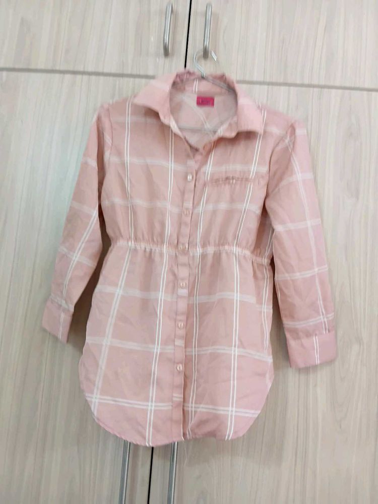 Pink Plaid Collared Button-Up Shirt