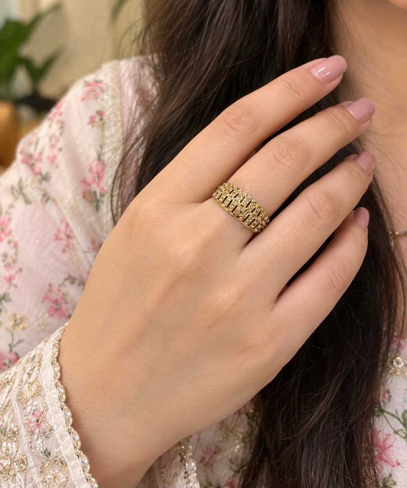 Elegant Gold Tone Ring