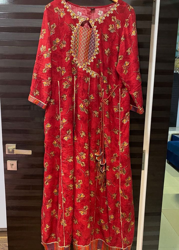 Elegant Red Floral Kurta
