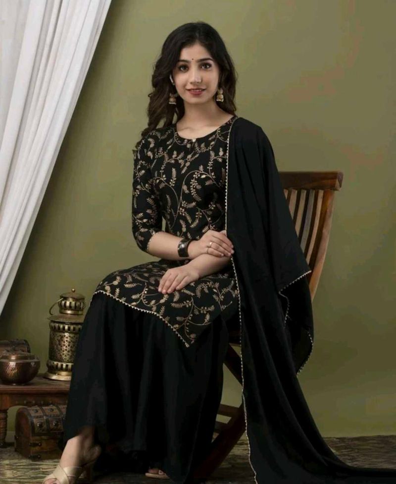 NEW BLACK GOLDEN KURTA SET