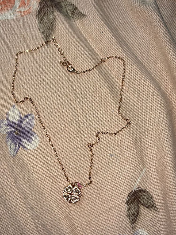 Elegant Clover Necklace