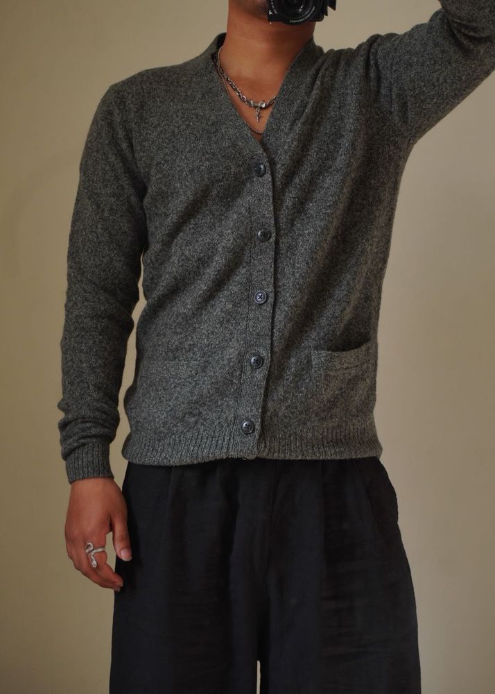 Uniqlo Gray Knit Cardigan Sweater