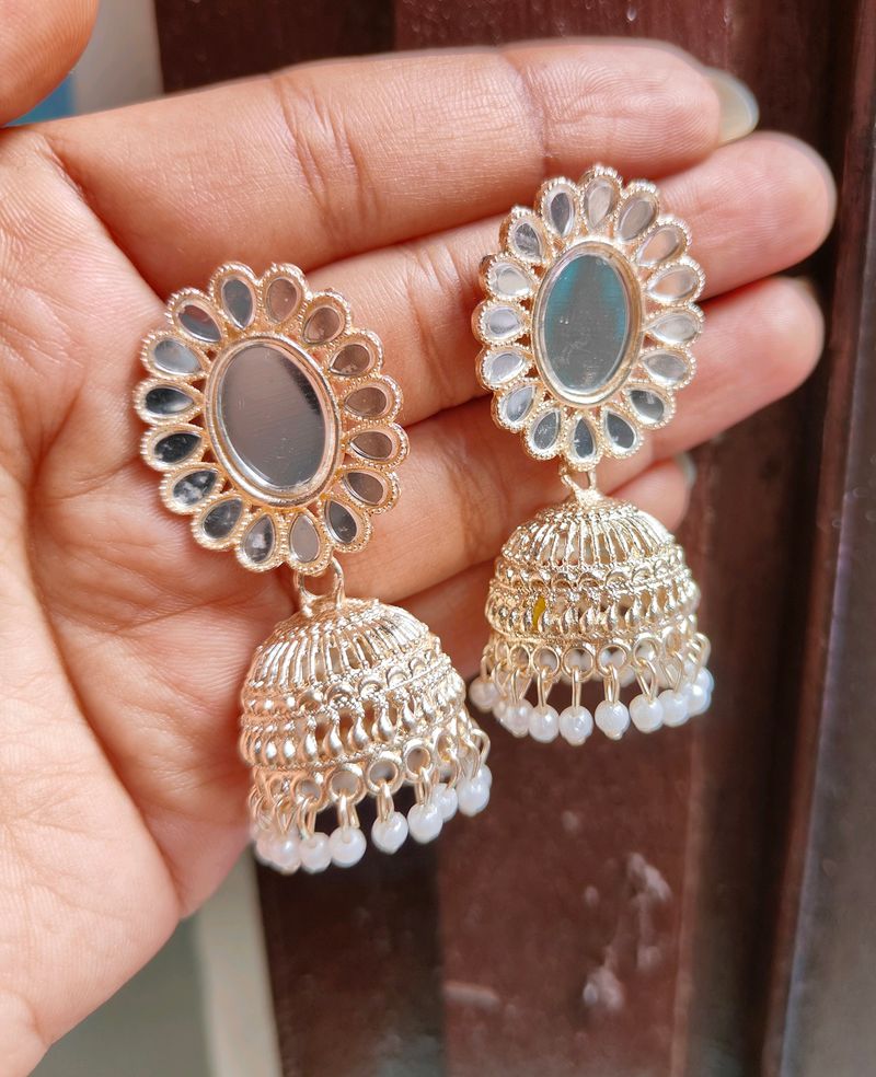 Shaa Ethnic Jhumka