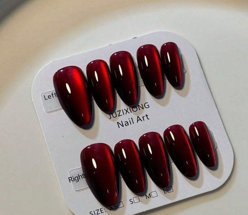 Vampire Red Cat Eye Press-On Nails