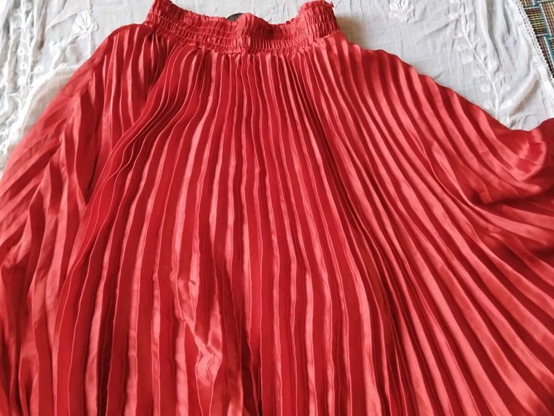 Elegant Red long Skirt