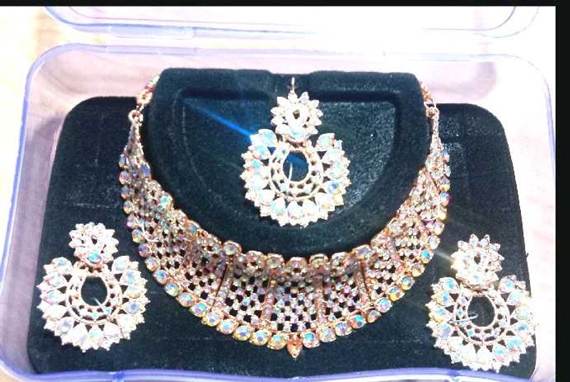 Diamond Jewellery Set With Earings
