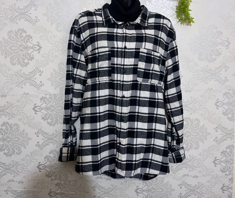 Winter Shirt Black &amp; White