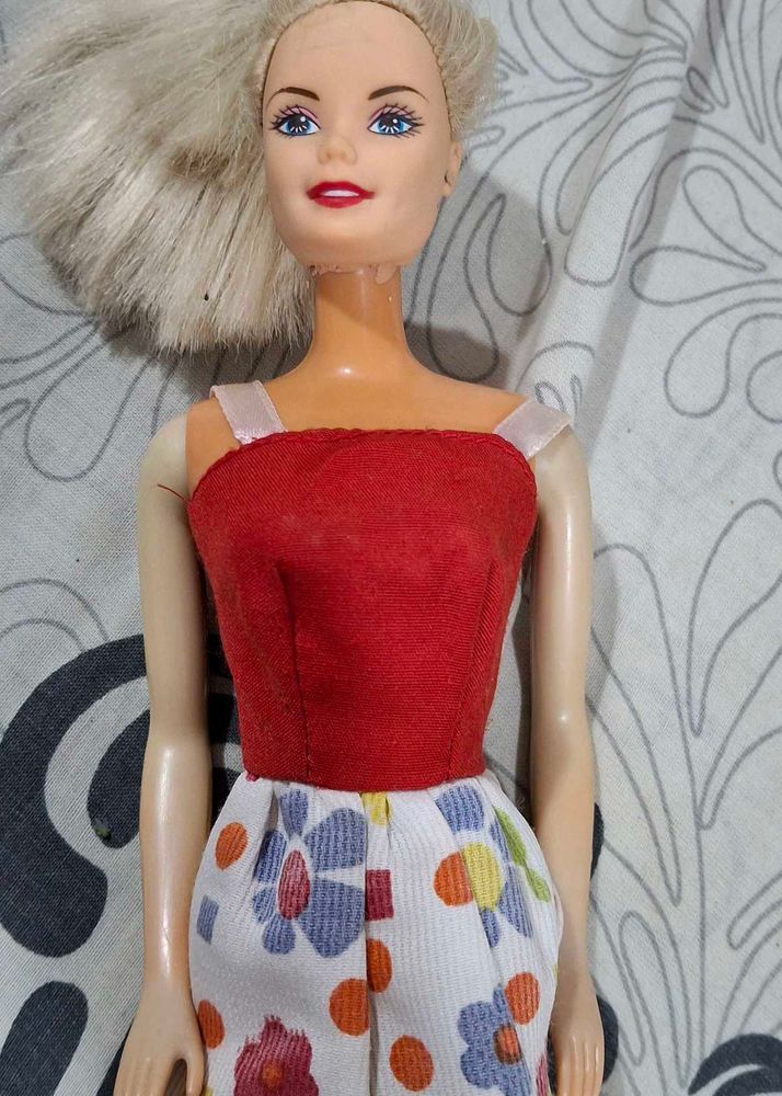 Leo mattle  Barbie  doll