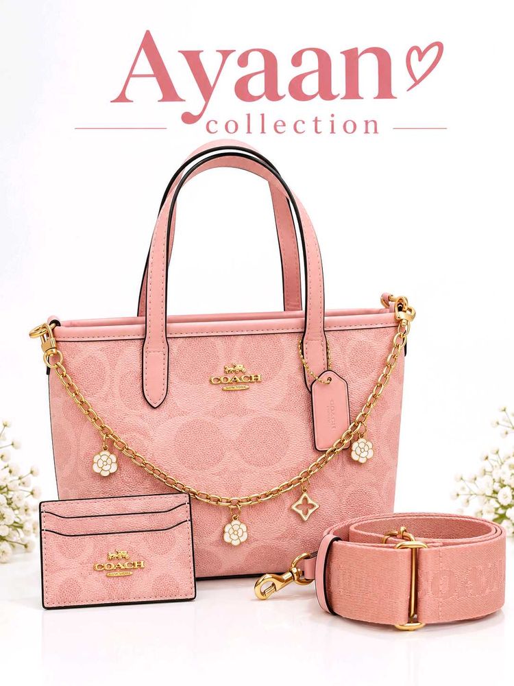 Coach Pink Gift Set with Charm &amp; card holder 🩷