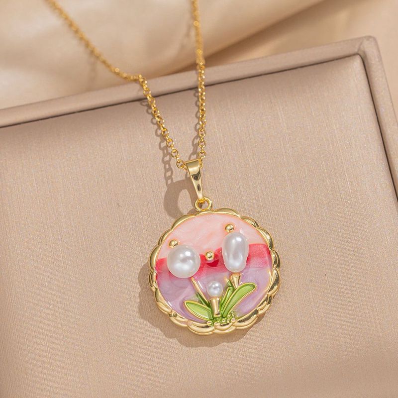 Floral Pearl Pendant Necklace