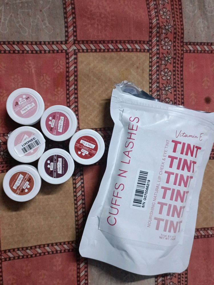 Cuffs N Lashes Mini Lip Tint Pots Pack Of 6
