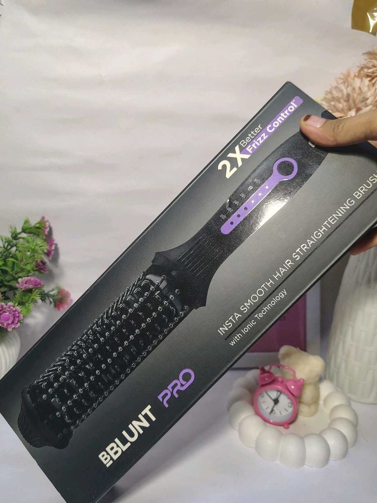 BBlunt Pro Insta Smooth Hair Straightening Brush