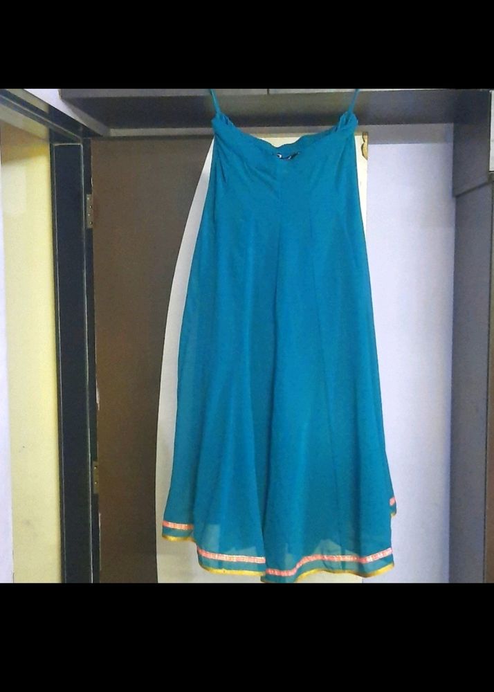 Globus Skirt