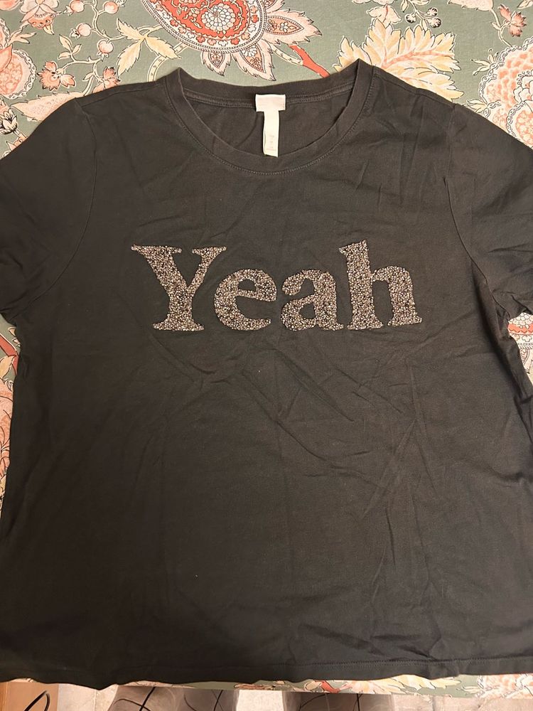 Sparkly "Yeah" Graphic T-Shirt
