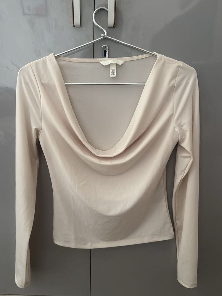 H&amp;M Cream Cowl Neck Long Sleeve Top