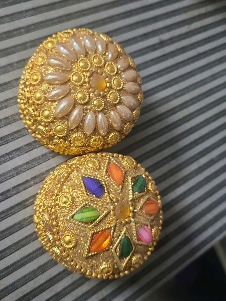 Embellished Round Bangles
