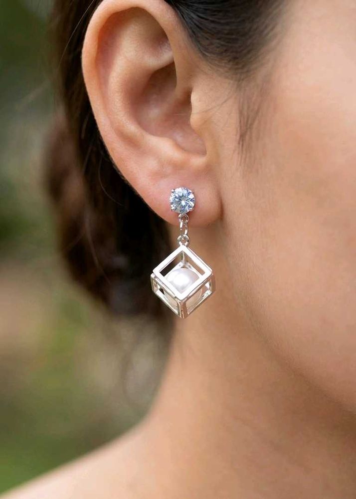 Elegant Pearl Cube Drop Earrings