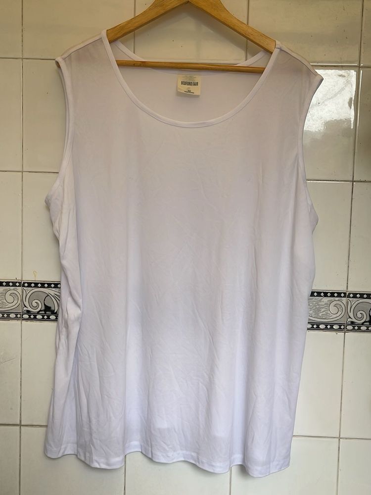 Basic White Sleeveless Tank Top