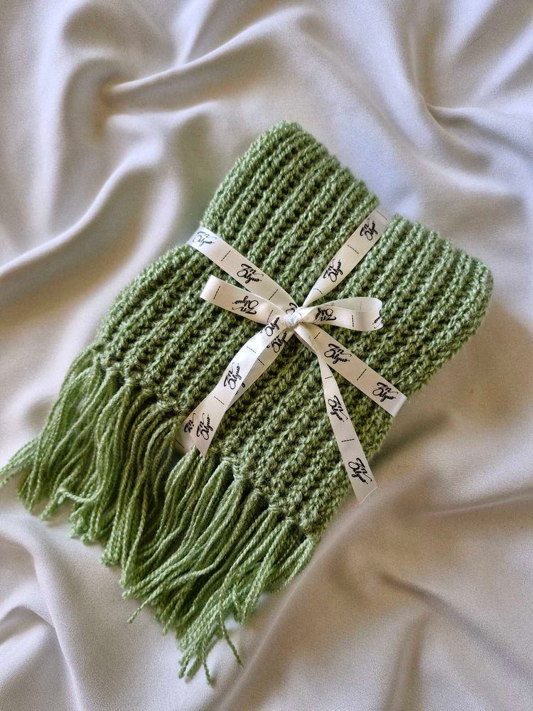 Crochet Hiroshi's scarf
