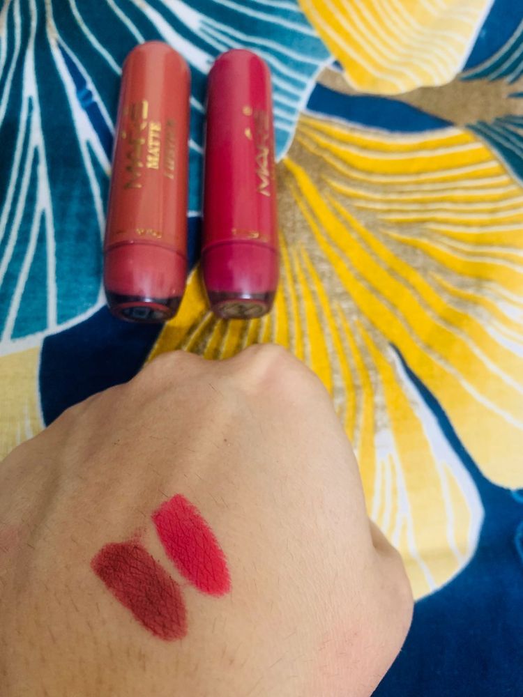2 Matte Lipsticks