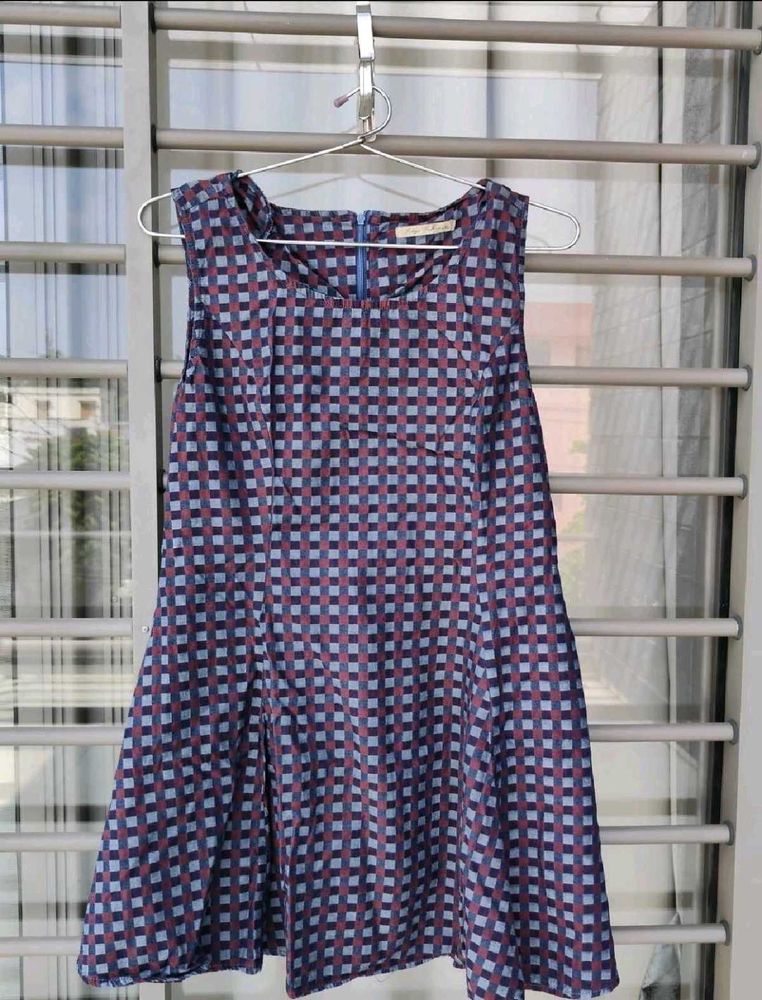 Chic Sleeveless Square Print Dress