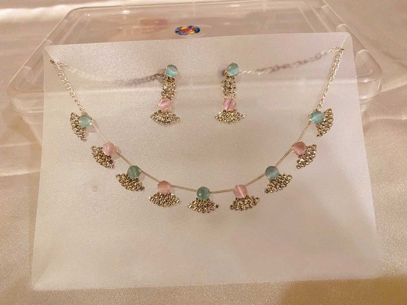 Charming Beaded Necklace &amp; Earring Set