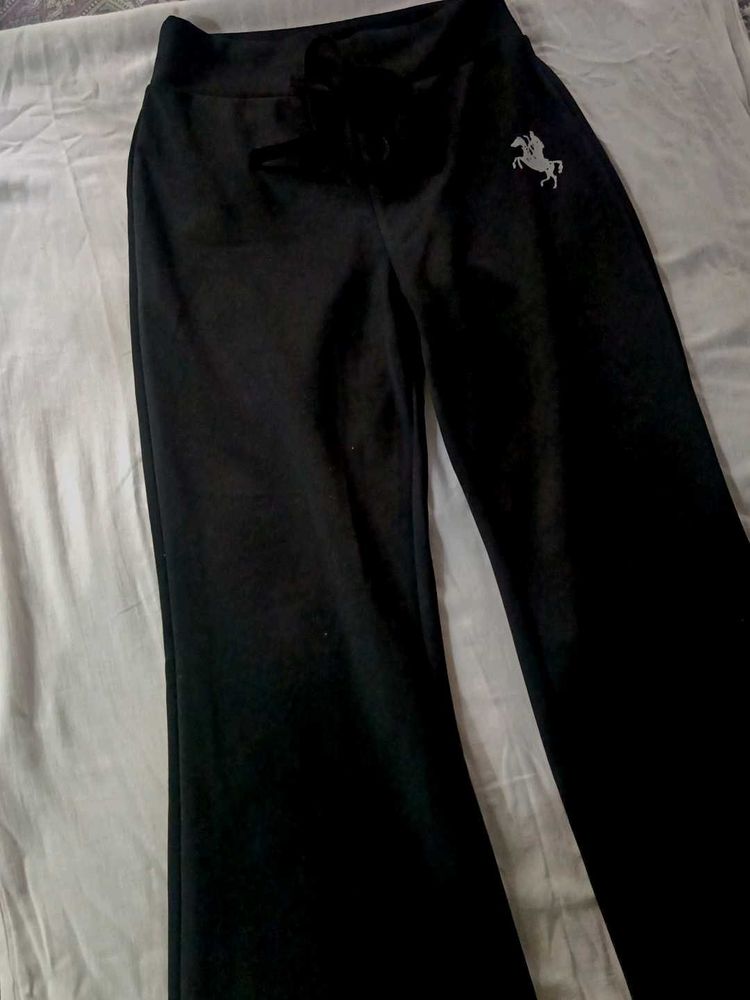 Black Athletic Pants with Logo💅🏻