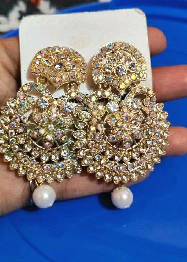 Stunning Gold Jhumka Earrings