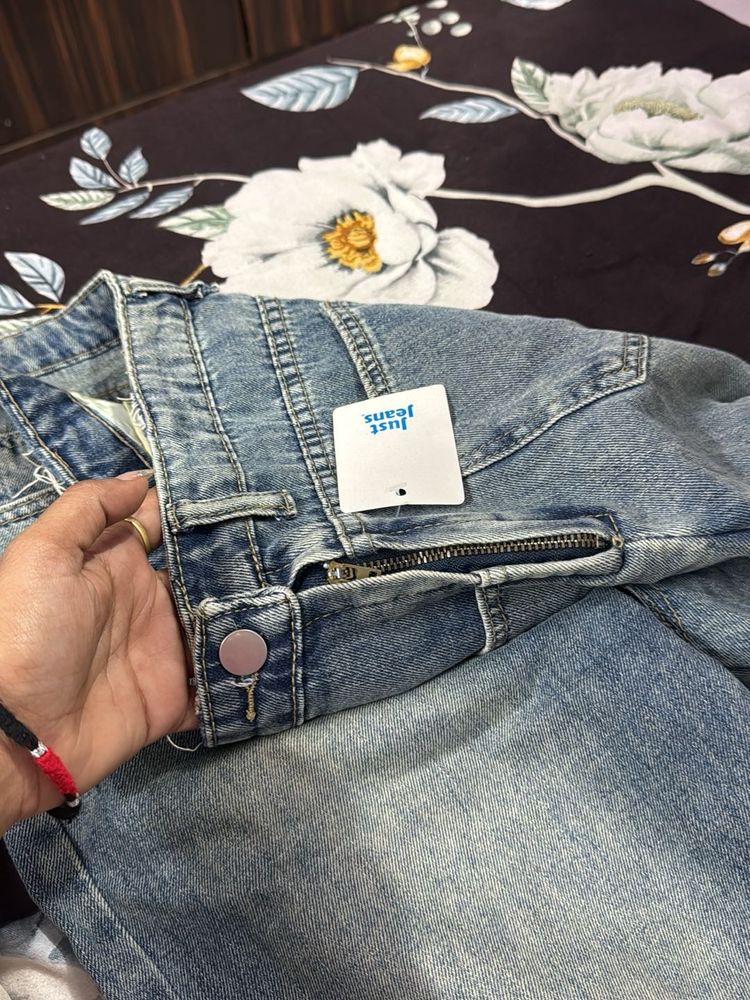 Light Wash Denim Jeans