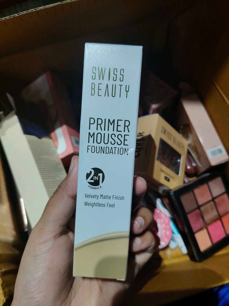Swiss Beauty Primer Mousse Foundation