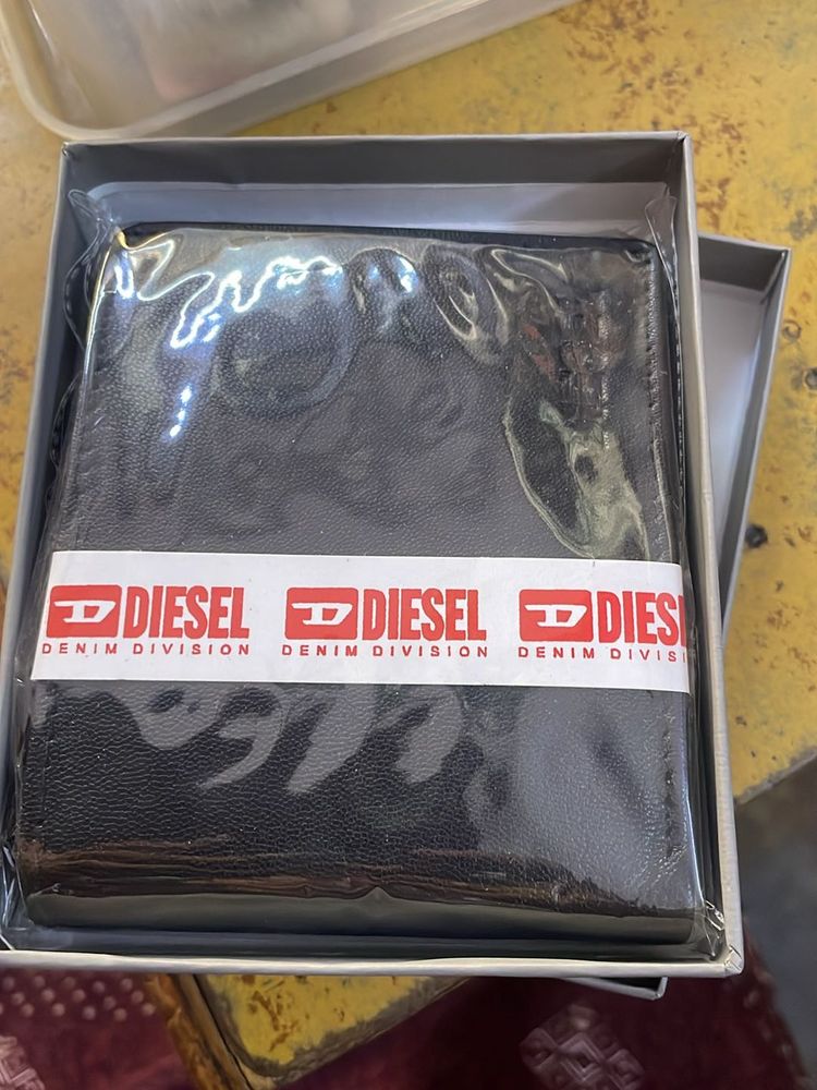 Man’s leather wallet
