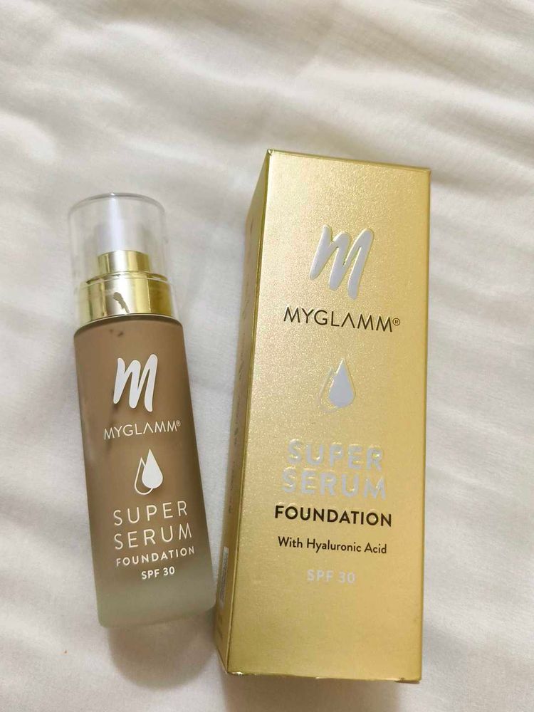 MyGlamm Super Serum Foundation