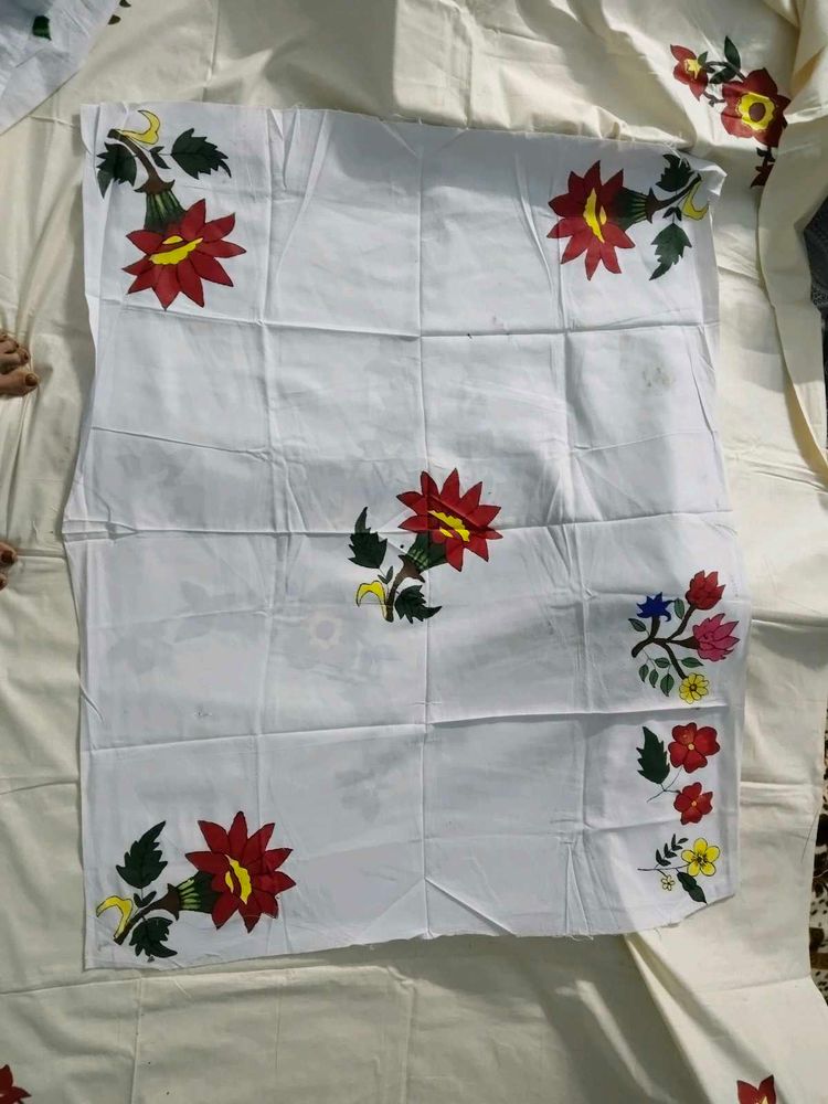 Floral table met