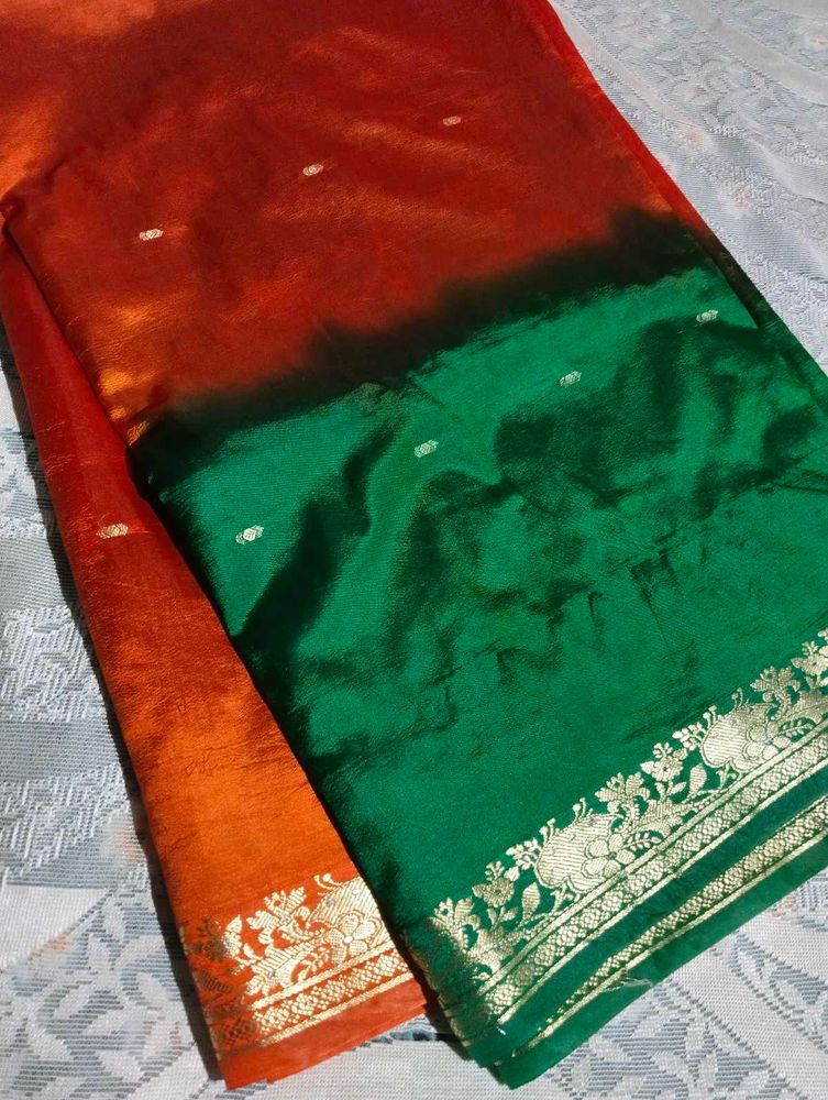 Elegant Ombre Silk Saree with Gold Border